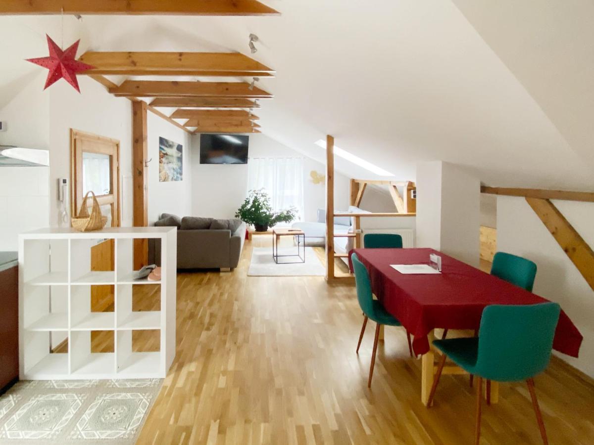 Schwanenburg Apartments Kolonie Rontgental Luaran gambar