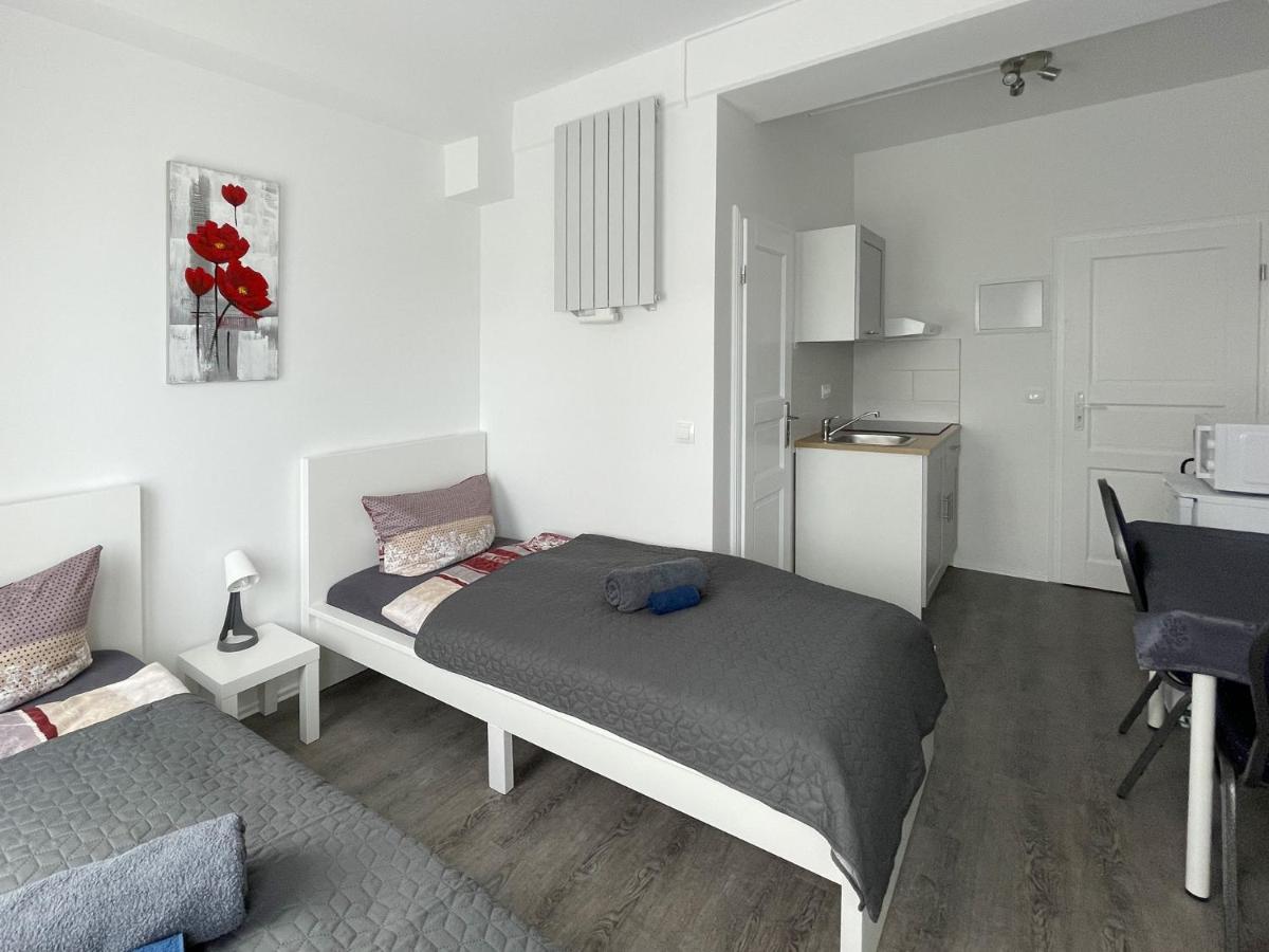 Schwanenburg Apartments Kolonie Rontgental Luaran gambar