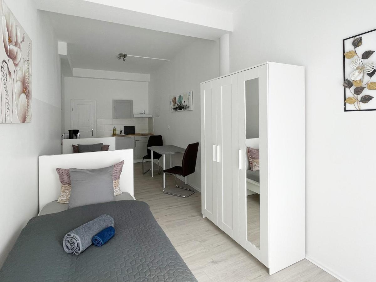 Schwanenburg Apartments Kolonie Rontgental Luaran gambar