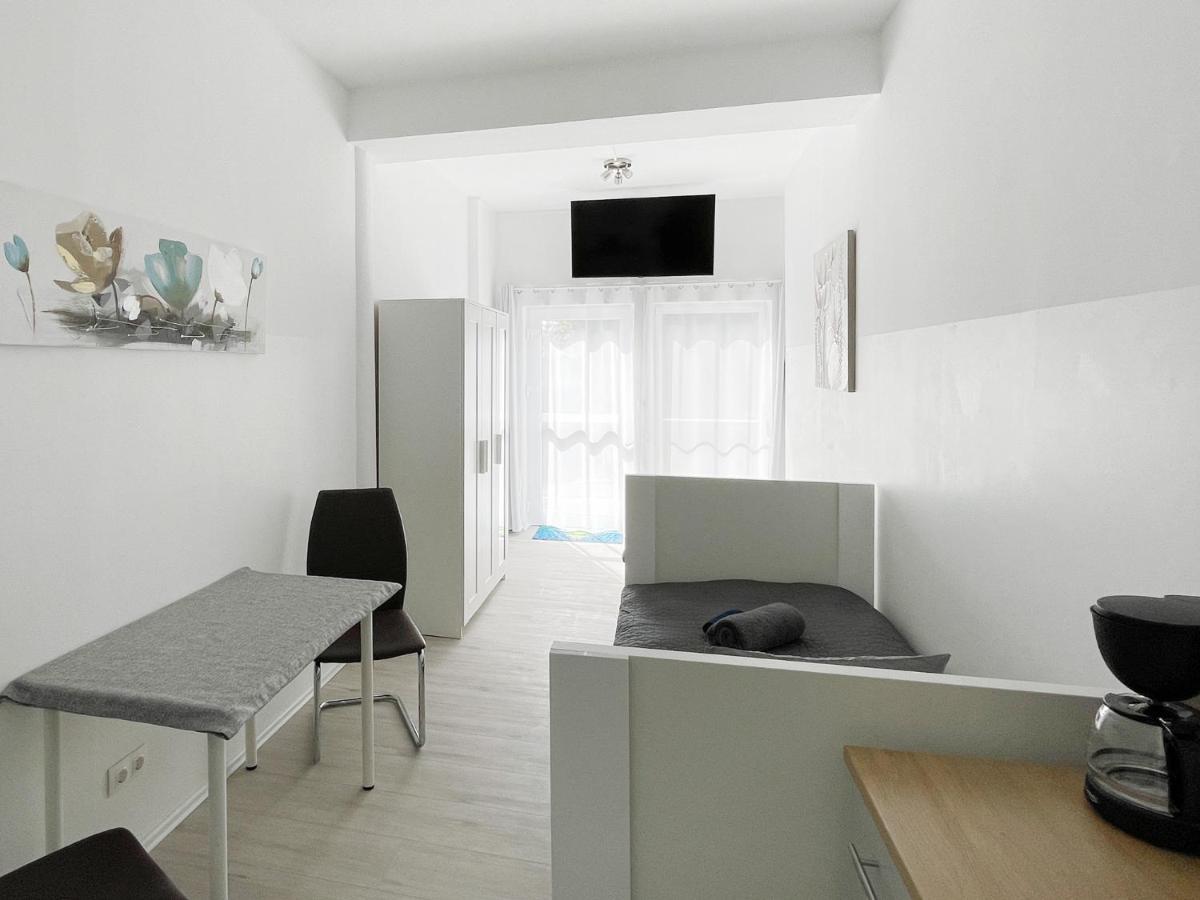 Schwanenburg Apartments Kolonie Rontgental Luaran gambar