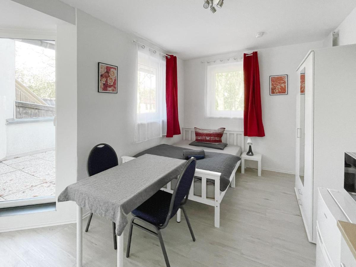 Schwanenburg Apartments Kolonie Rontgental Luaran gambar