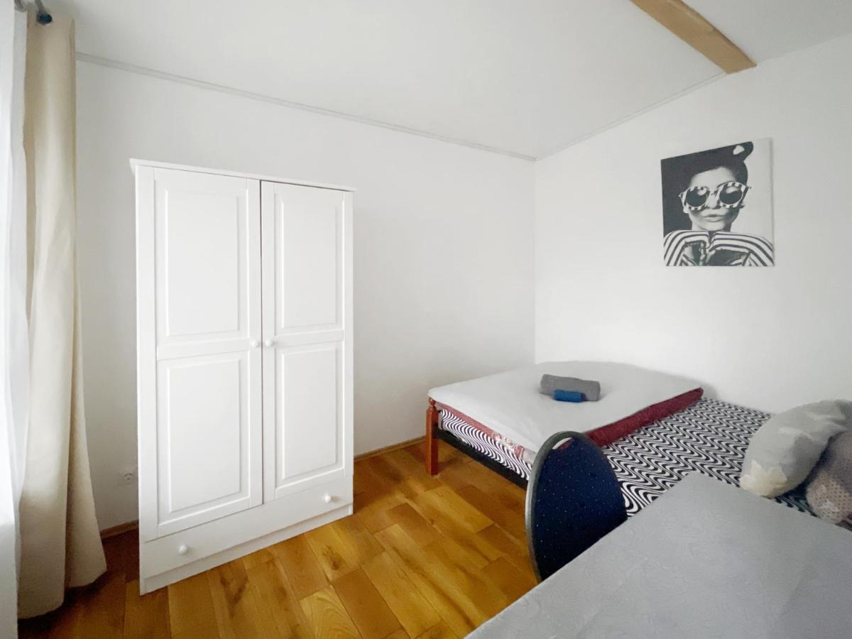 Schwanenburg Apartments Kolonie Rontgental Luaran gambar
