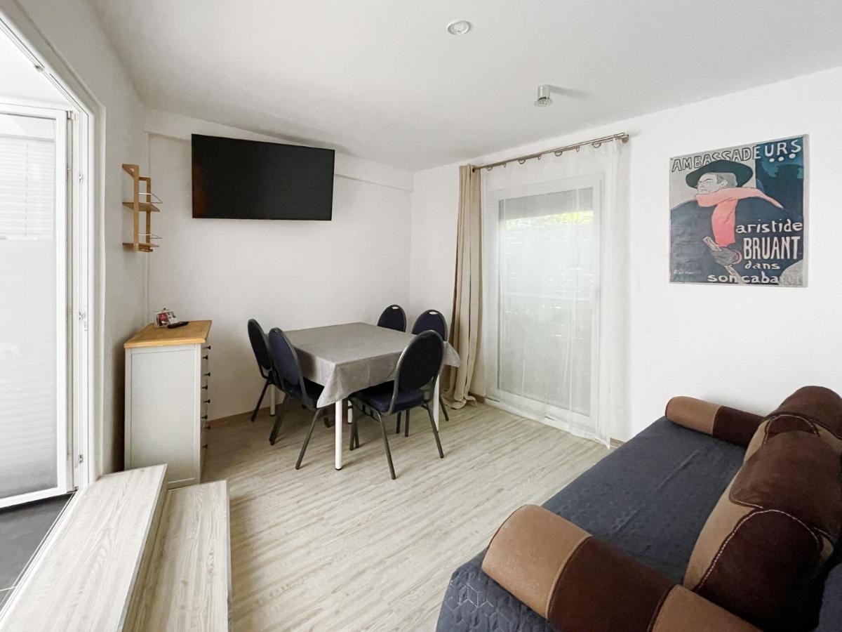 Schwanenburg Apartments Kolonie Rontgental Luaran gambar