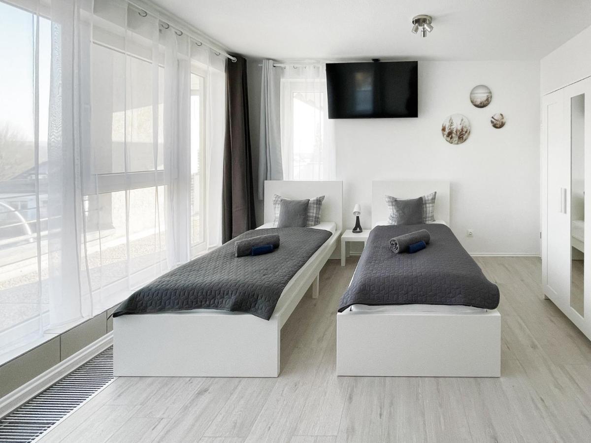 Schwanenburg Apartments Kolonie Rontgental Luaran gambar